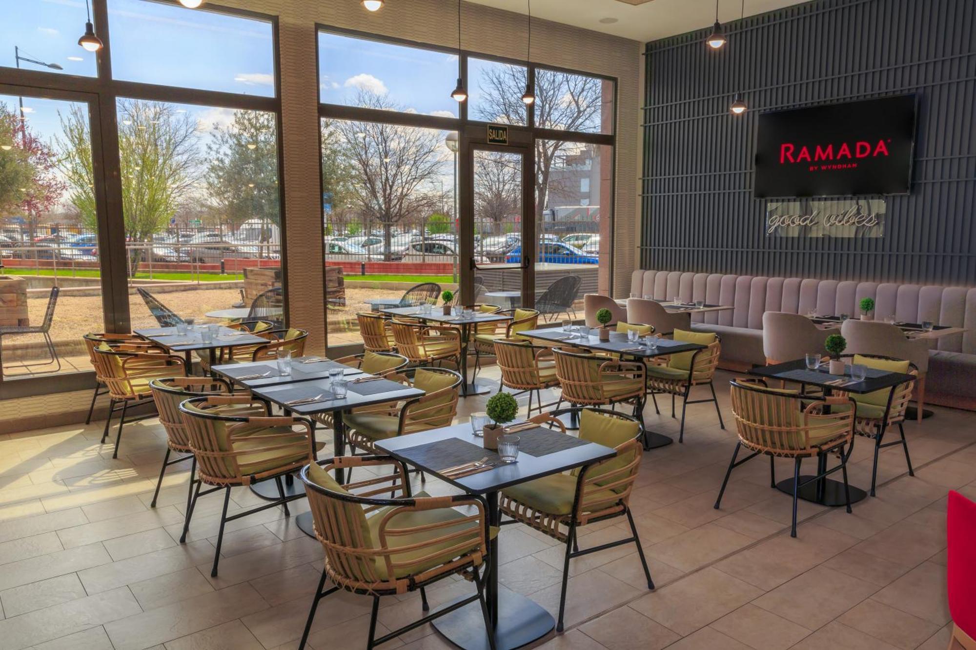 Ramada By Wyndham Madrid Getafe Hotel Luaran gambar